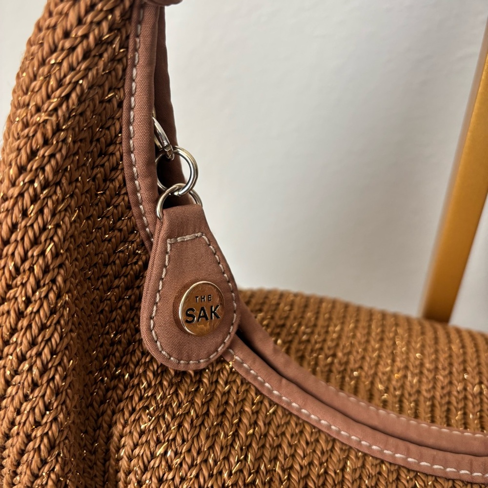 Gorgeous THE SAK Brown & Gold Threads Woven HOBO Shoulder Bag - Picture 6 of 13